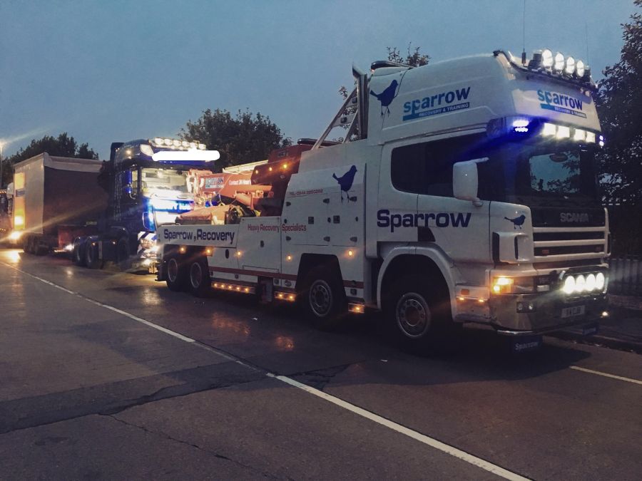 Scania Rotator with a Wide load